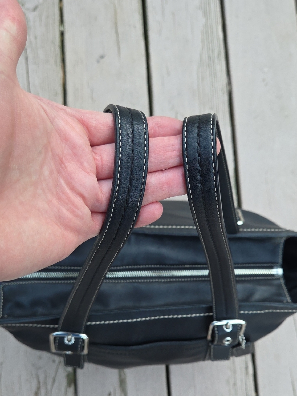 Coach Y2k 2008 F12609 Black Leather Tote Bag with Contrast Stitching - Picture 15 of 16